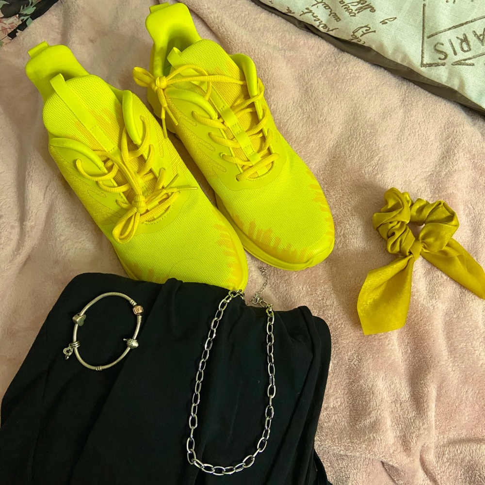 Soulsfeng Running Shoes Size 11